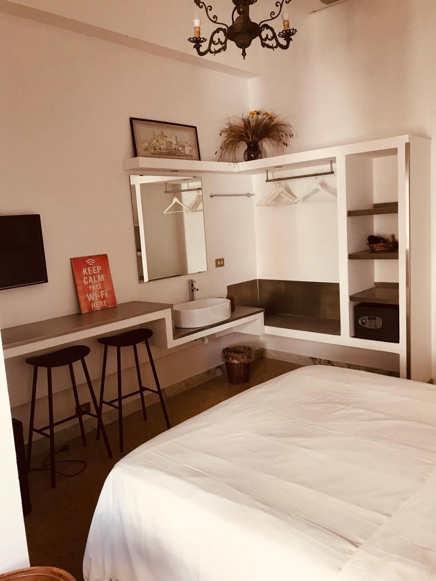 Donna Franca Bed and Breakfast Lecce Eksteriør billede